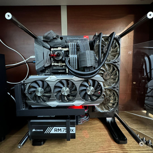 PC 컴퓨터 판매 i7-7700K/32GB/1080Ti