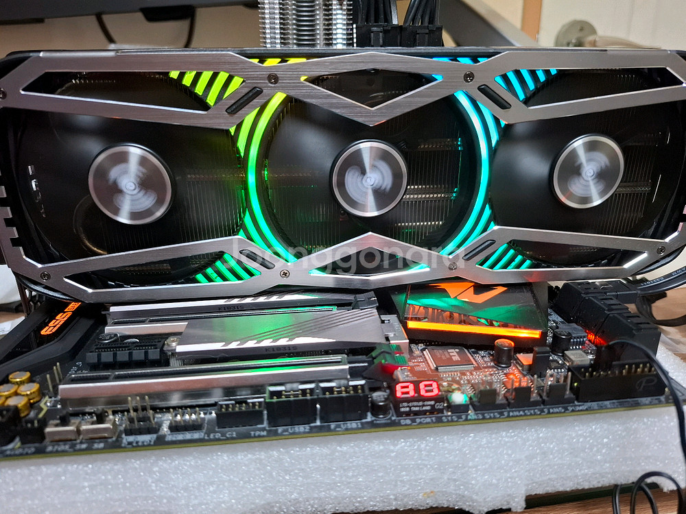 그래픽카드 이엠텍 RTX3070 BLACK 8GB--0