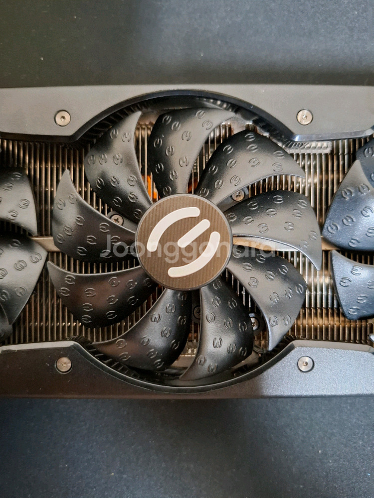 컴퓨터 그래픽카드 EVGA RTX3070 8GB--5