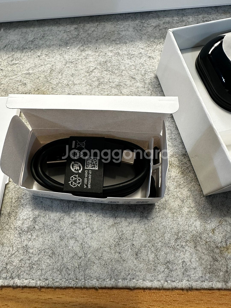 [판매] 버즈 라이브 블랙 3.5만--4