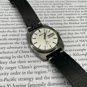 세이코 Lord Matic 5606-7130 시계