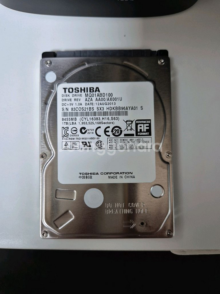 도시바 1TB 2.5인치 하드 판매--0