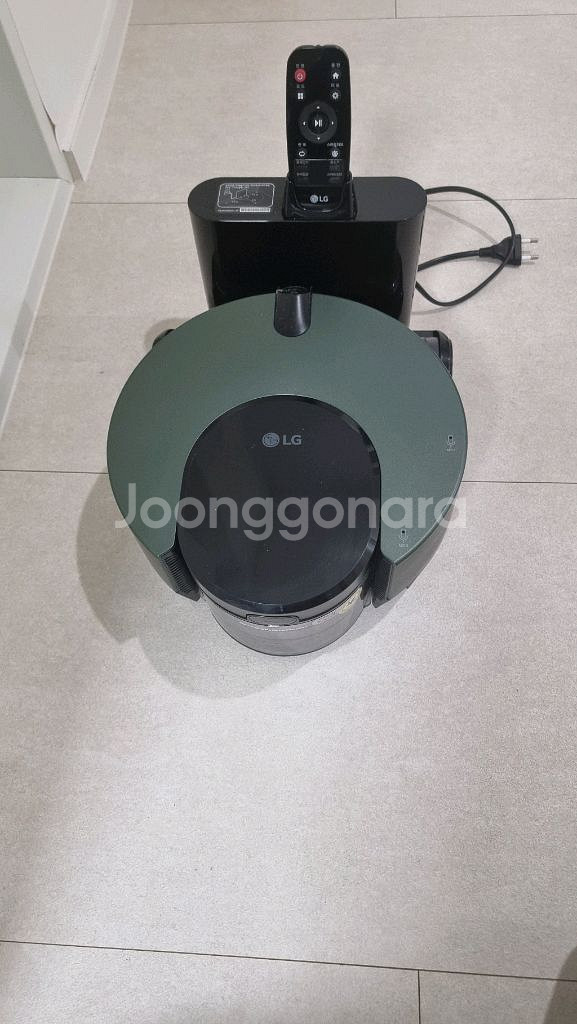 LG코드제로 로봇청소기 R9판매 합니다--0