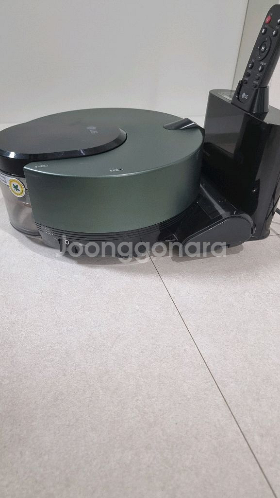 LG코드제로 로봇청소기 R9판매 합니다--3
