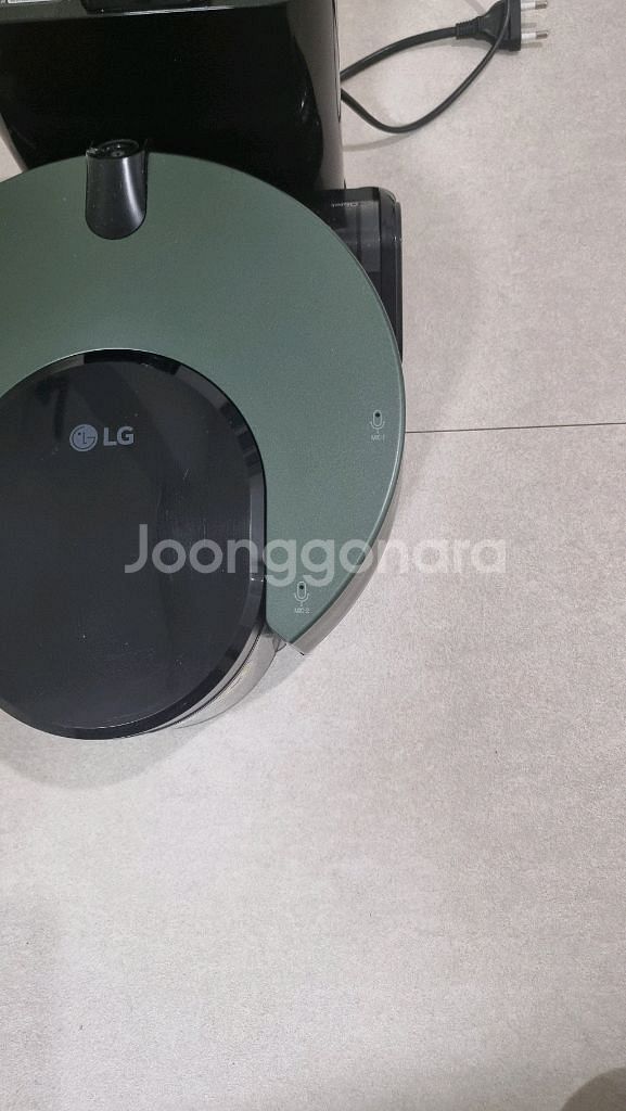 LG코드제로 로봇청소기 R9판매 합니다--1
