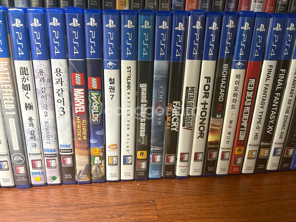 PS4(플스4) CD 팝니다.--1