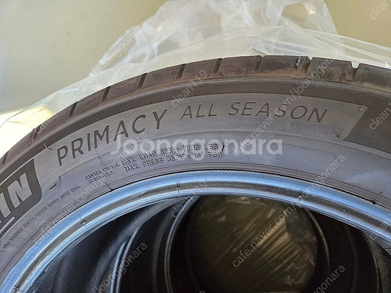 미쉐린 Primacy 타이어 235/55R19--1