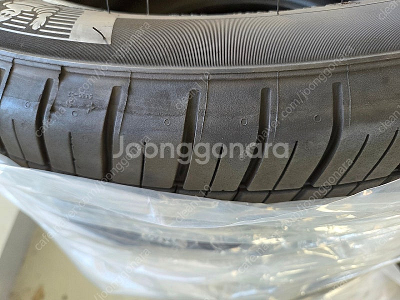 미쉐린 Primacy 타이어 235/55R19--3