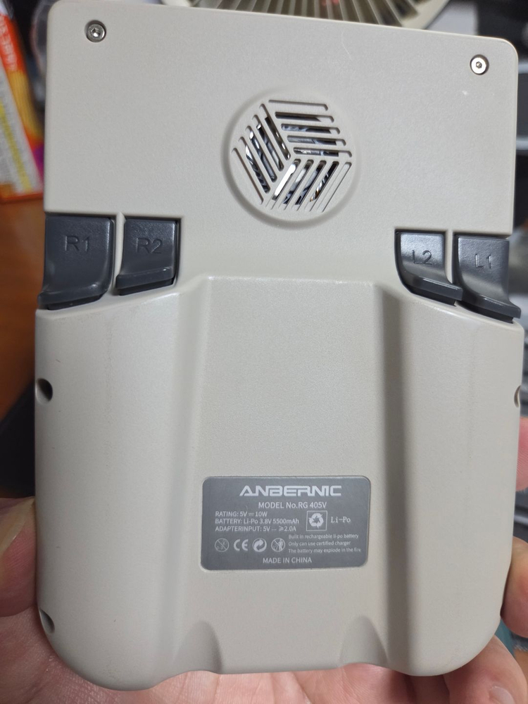 rg405v 안드로이드 게임기(택배비 포함)--2