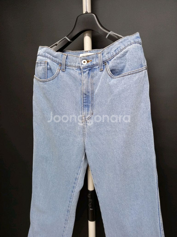톰보이 하이웨스트 일자통핏 9부 데님 팬츠 66--3
