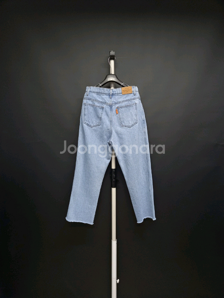 톰보이 하이웨스트 일자통핏 9부 데님 팬츠 66--1