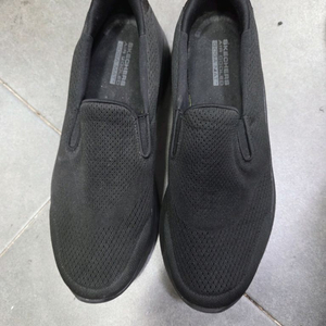 스케쳐스275