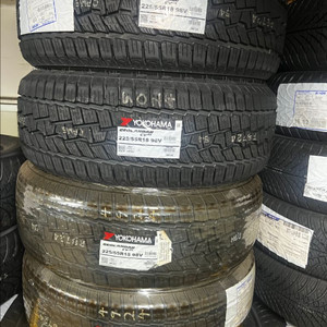 요코하마CV4s 타이어 한대분 팝니다 225/55R18