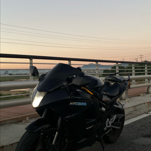 코멧650rc