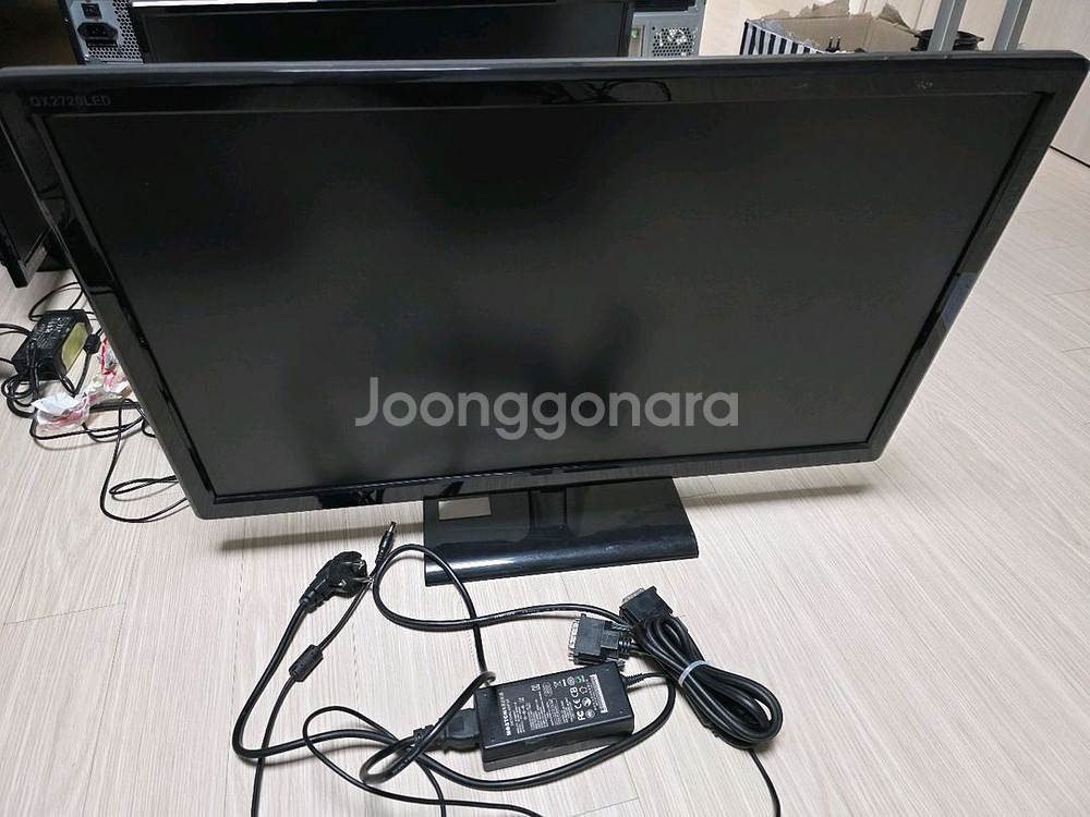 24인치, 27인치 모니터/화면 조금 떨림/ 본체 판매--5