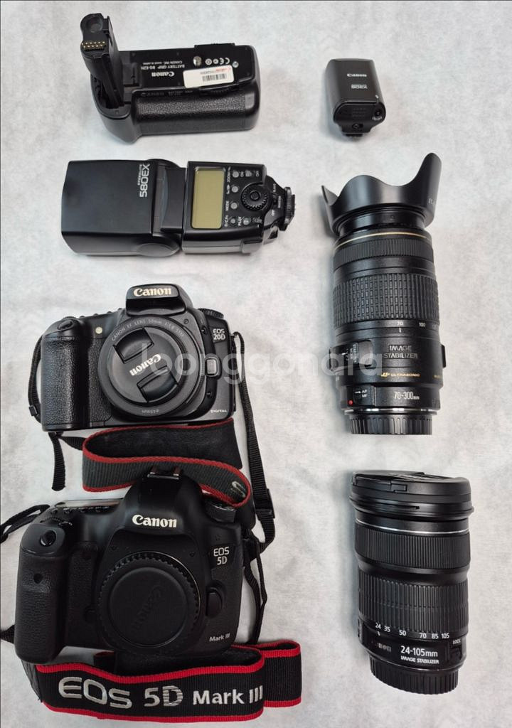캐논 EOS 5D Mark III, EOS 20D--0