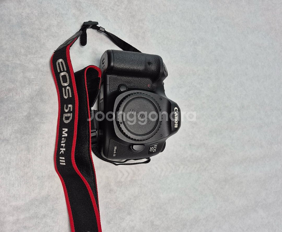 캐논 EOS 5D Mark III, EOS 20D--2