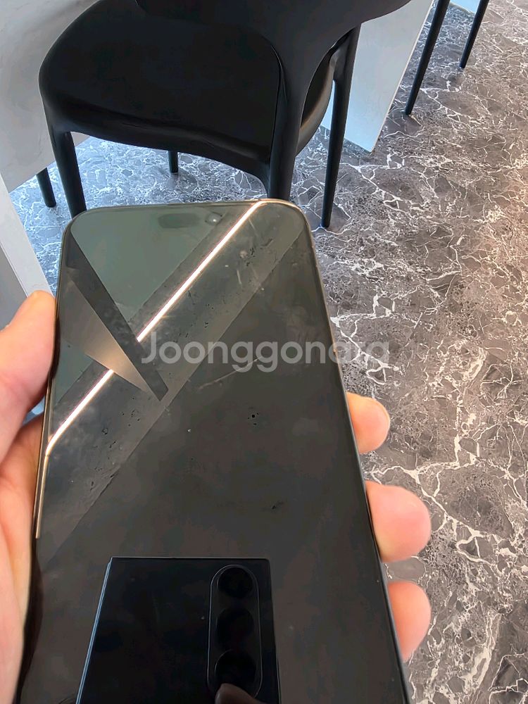 자급제 아이폰 15프로맥스 256gb 애케플1년이상--2