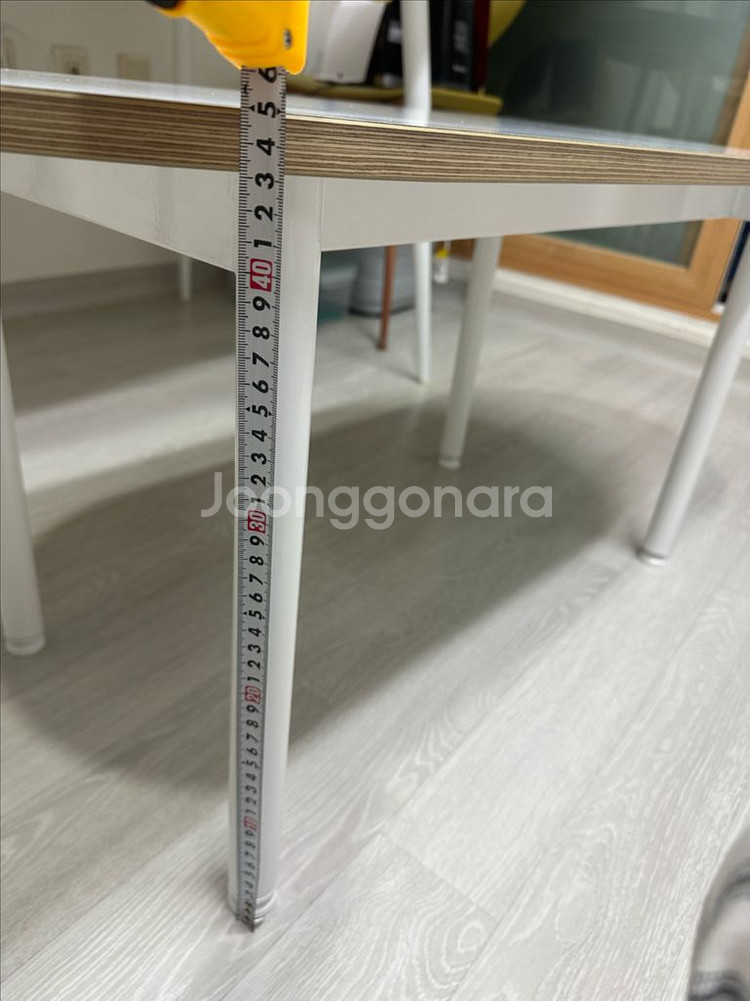 상태 A급 식탁+의자2 +벤치의자 일괄 판매--9