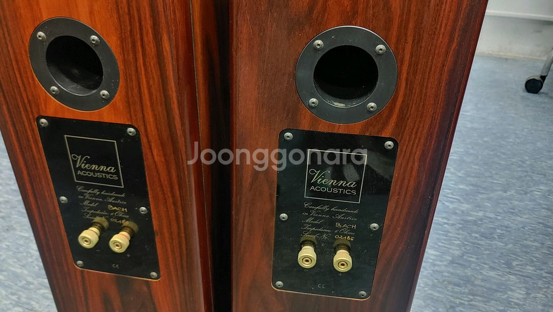비엔나 어쿠스틱 바흐 스피커&스탠드(가격인하)--5