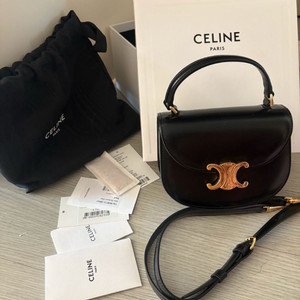 셀린느 클레아 베사체- 샤이니 카프스킨