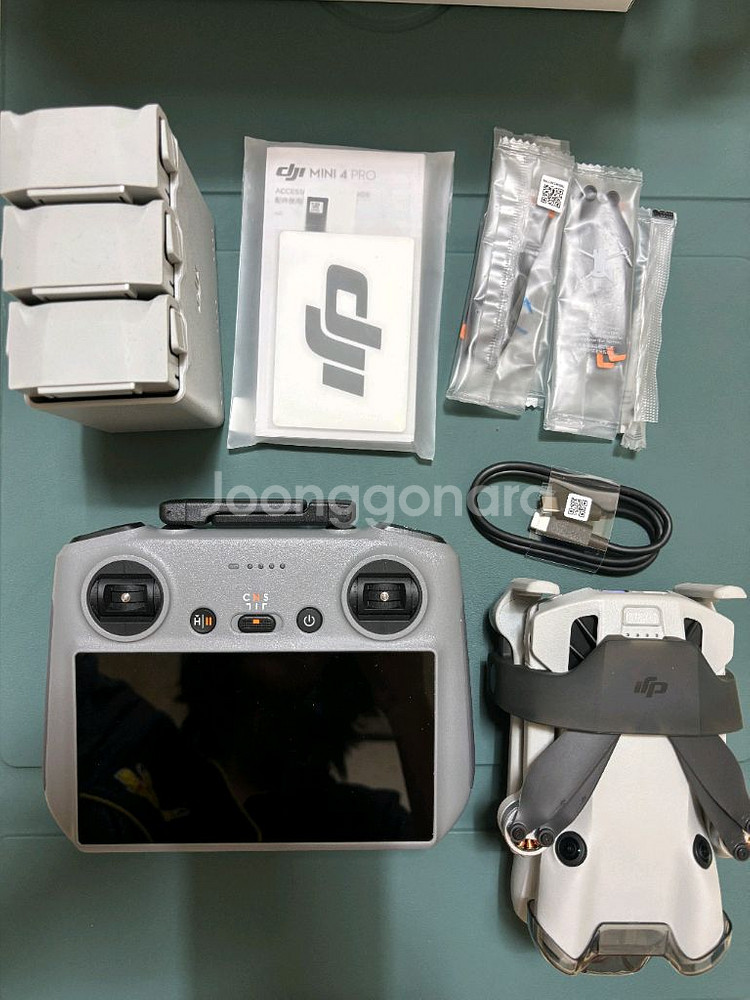 dJI MINI 4 PRO 플라이 모어 콤보 (RC2)--0
