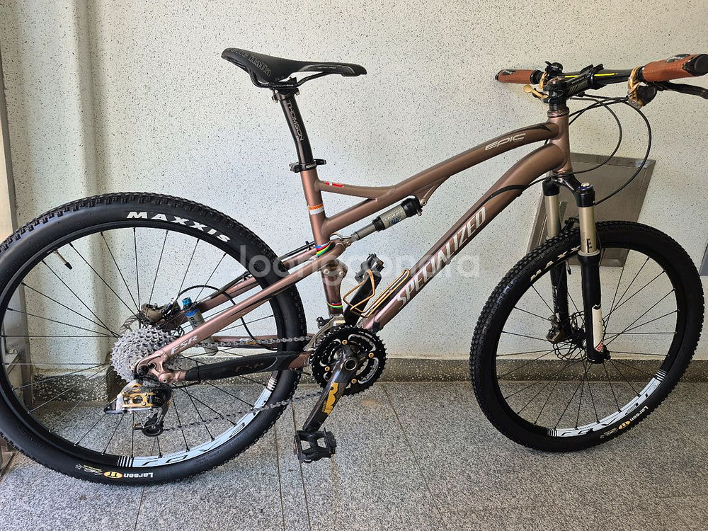 스페셜라이즈드 에픽 풀샥 MTB 자전거--0