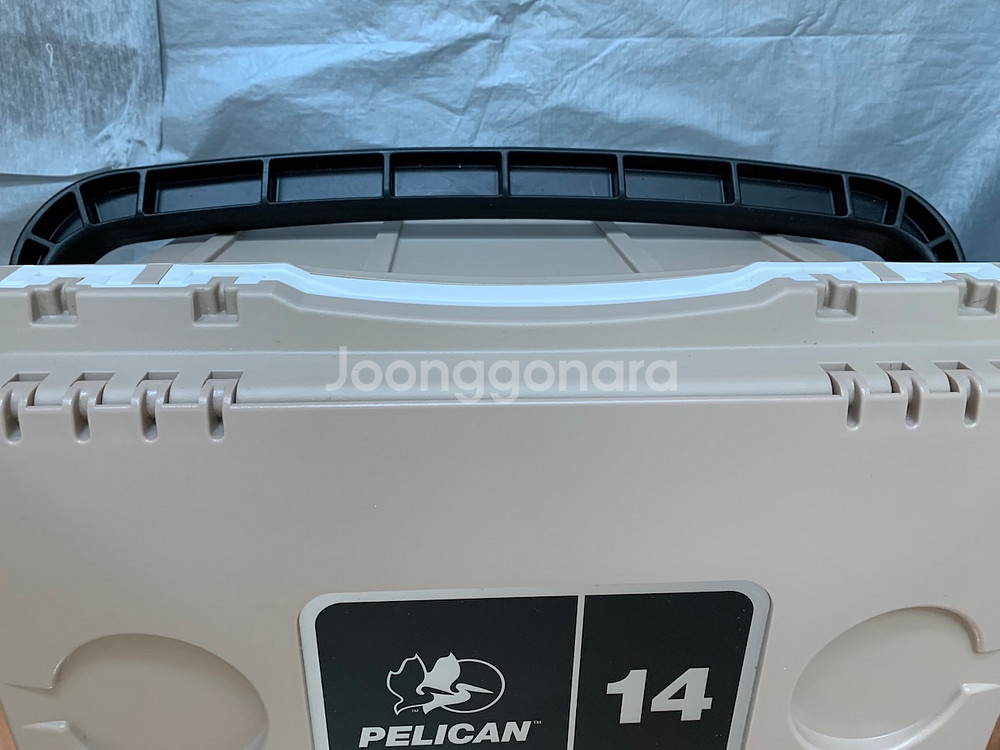 펠리칸 아이스박스 14QT 탄화이트--9