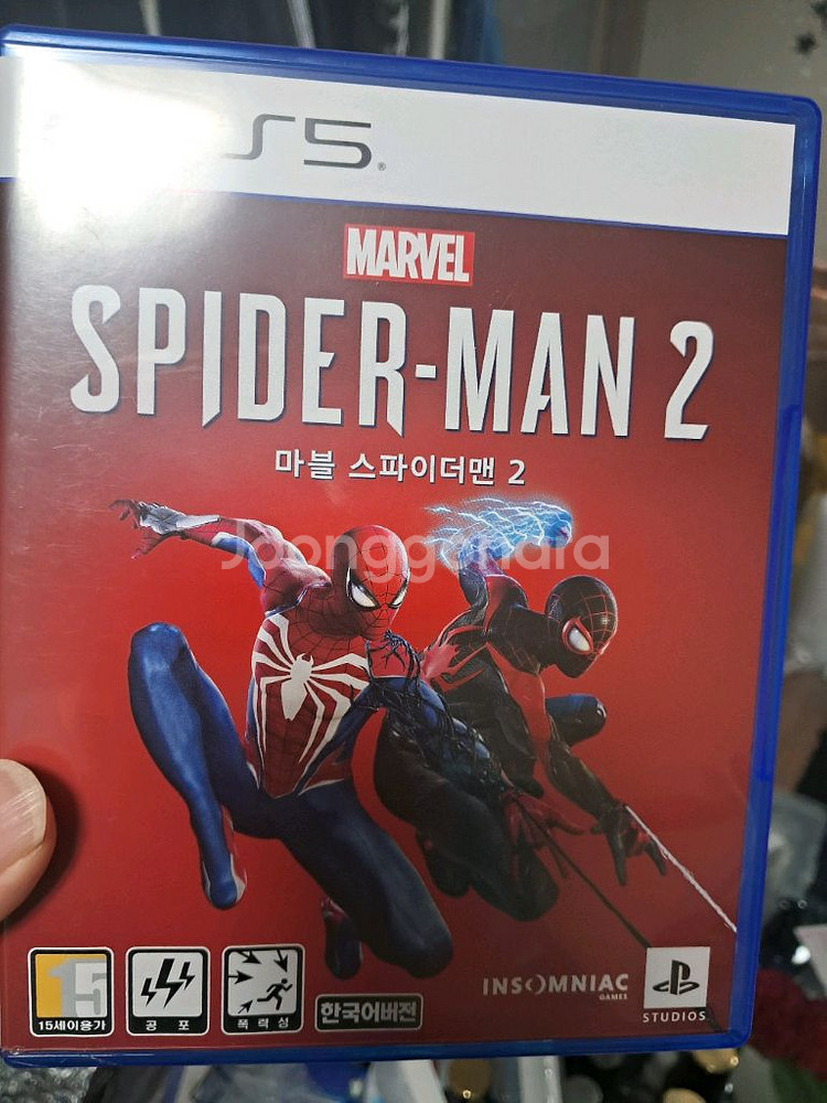 PS5 스파이더맨2 기스좀 있으나 실행확인함--0