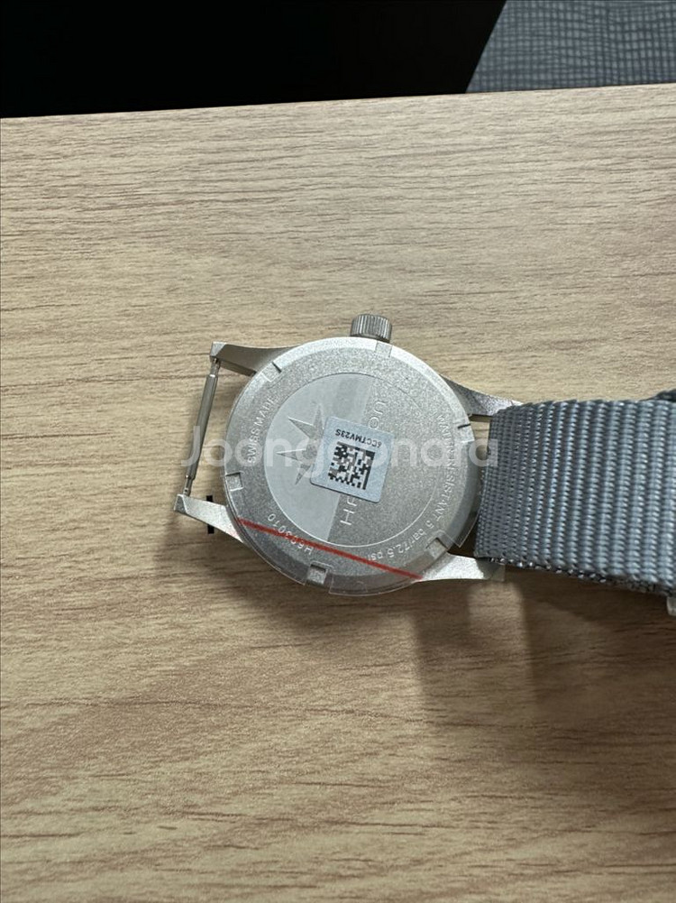 해밀턴 카키필드 쿼츠 33mm 블랙 다이얼--4