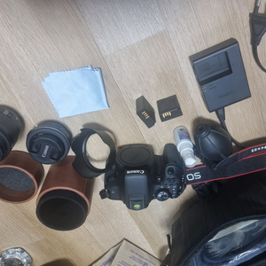 캐논 800d + 번들 렌즈 +24mm 단렌즈