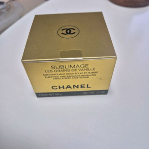 샤넬 쑤블리마지 엑스폴리에이팅 스크럽 새상품