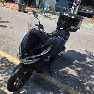 20년식 혼자 pcx 스쿠터 판매 32,xxx km