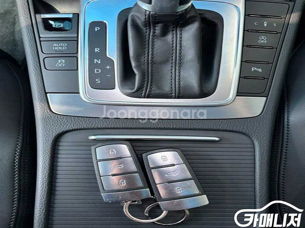 [폭스바겐]뉴 CC 2.0 TDI 블루모션 (5인승)--9