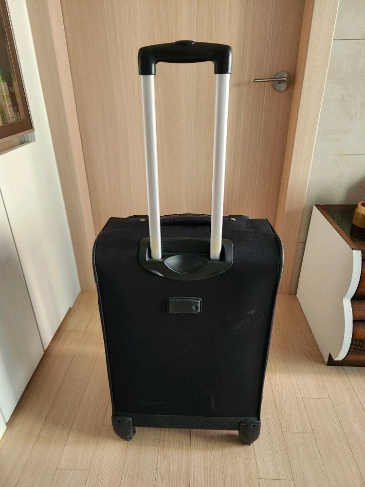 아메리칸투어리스터 여행가방검정캐리어--5