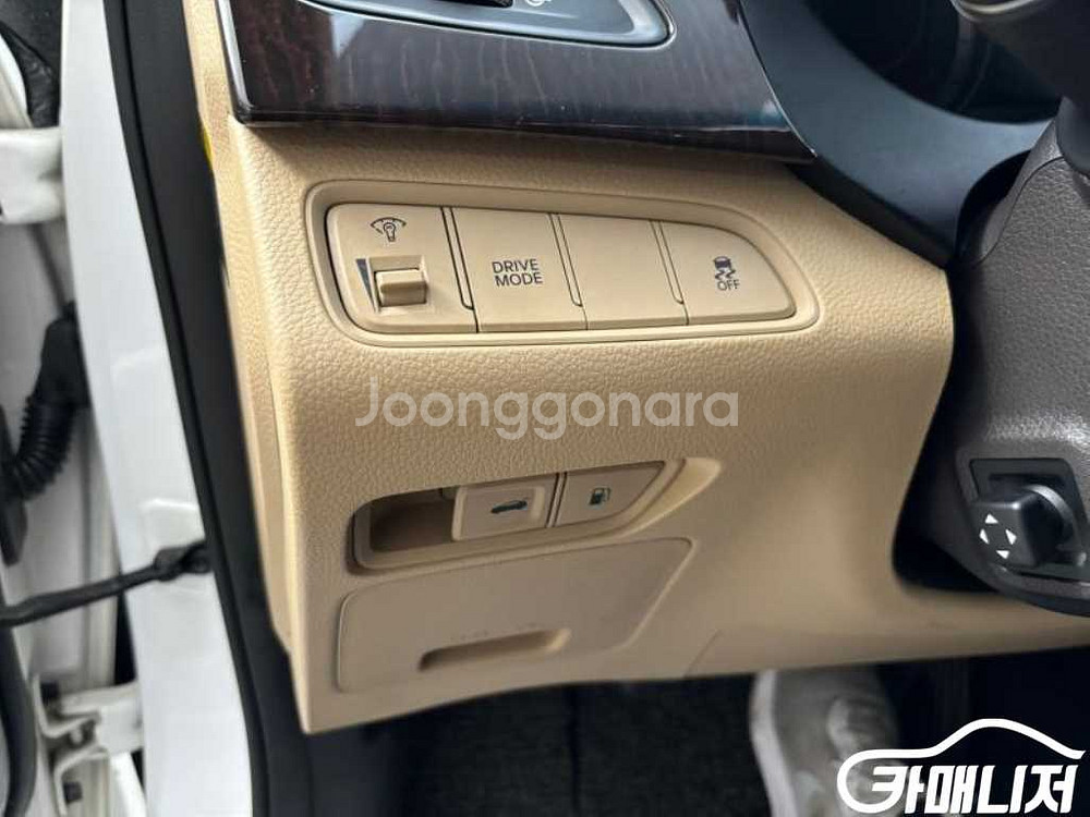 [현대]그랜저 HG HG220 PREMIUM 기본형 (--6