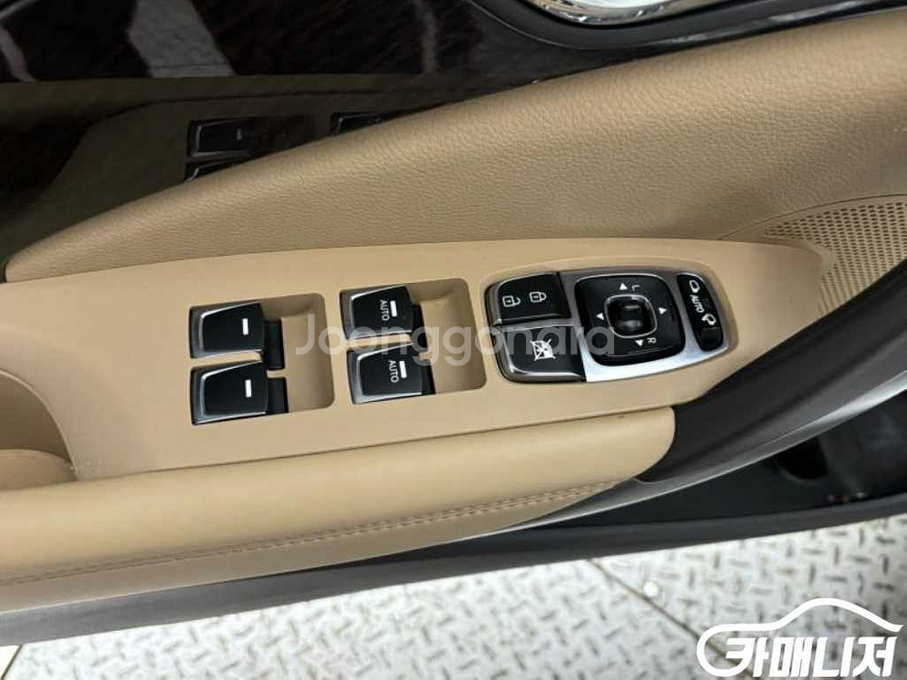 [현대]그랜저 HG HG220 PREMIUM 기본형 (--5