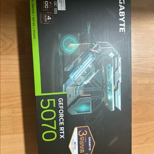 기가바이트 RTX 5070 게이밍OC