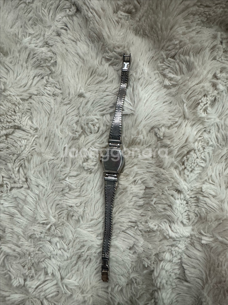 Bulova 부로바 엔틱 여성용 태엽 시계 판매합니다--5