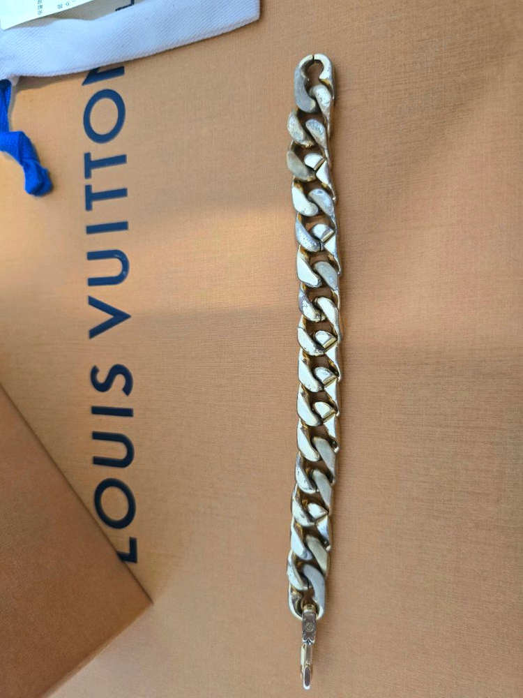 루이비통 모노그램 체인 금장팔찌--1