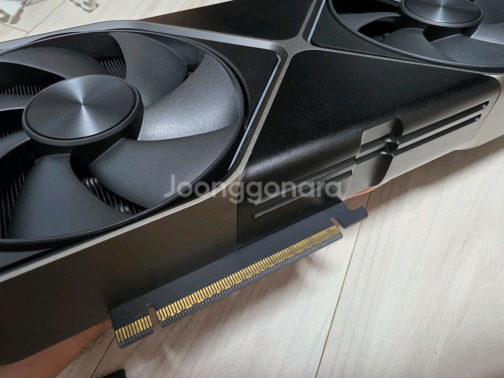 RTX5080 FE A급--1
