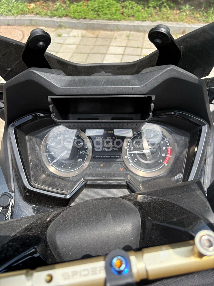 혼다 포르자350 22년식 3.9만km 팝니다 배달셋팅--8