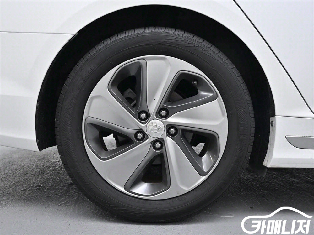 [현대]LF 쏘나타 하이브리드 2.0 모던 #앱특가--4