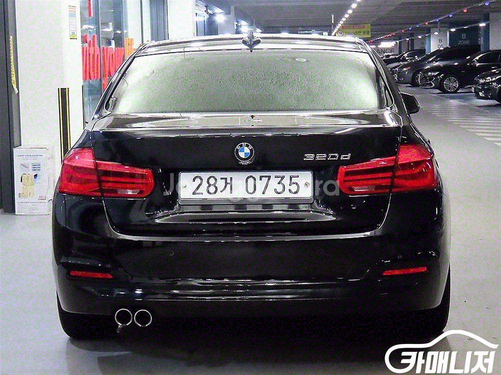 [BMW]3시리즈 (F30) 320d #앱특가--4