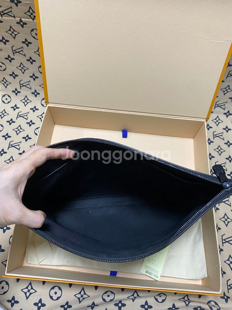 [GM] 루이비통 모노그램 쉐도우 클러치--6