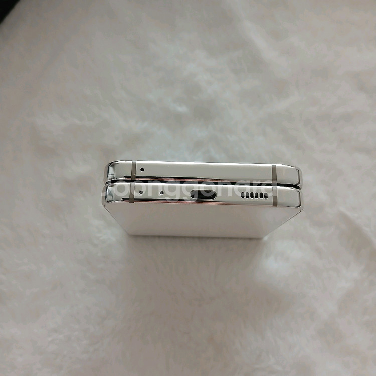 삼성 갤럭시 플립5 512GB 깨끗--13