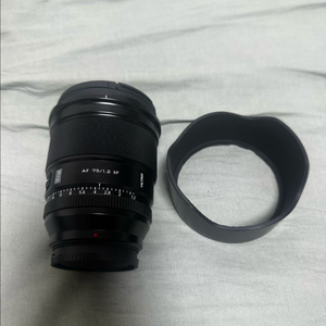 빌트록스 xf75mm f1.2