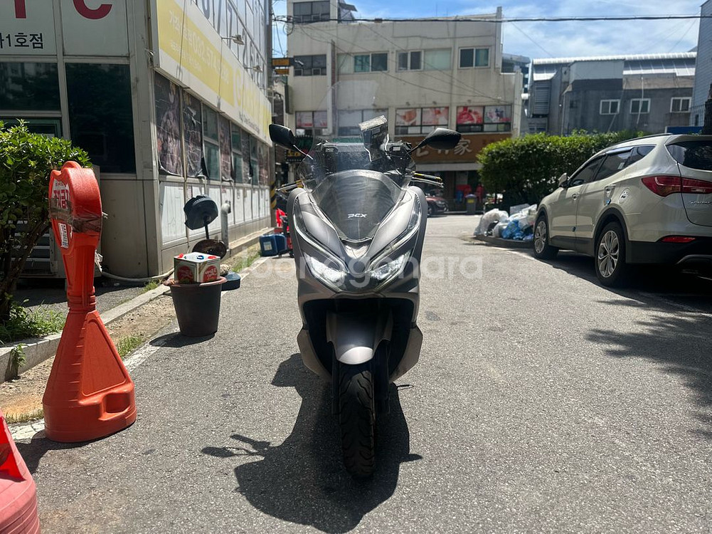 혼다 pcx125 2019년형 알탑셋팅 판매합니다--0