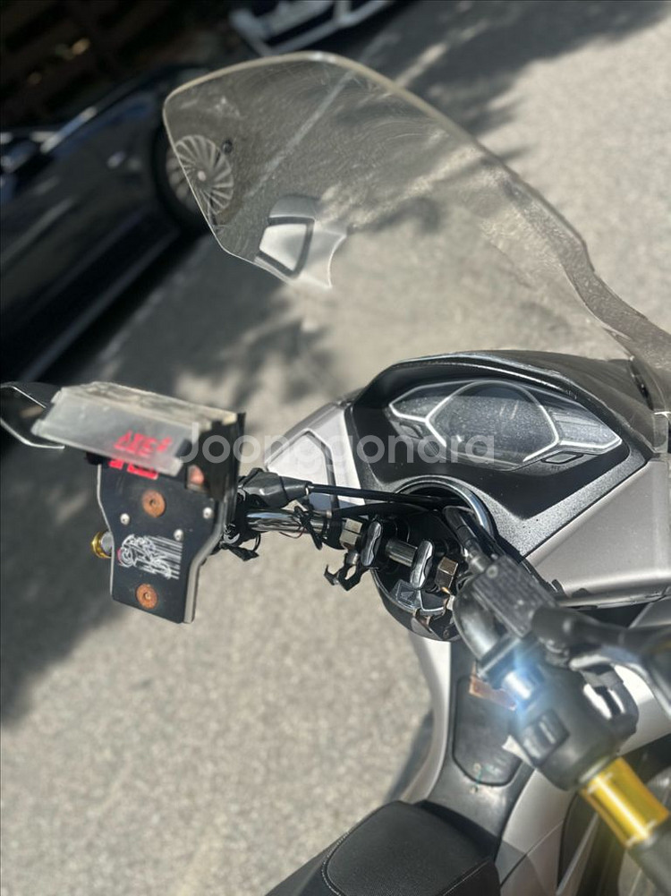 혼다 pcx125 2019년형 알탑셋팅 판매합니다--8