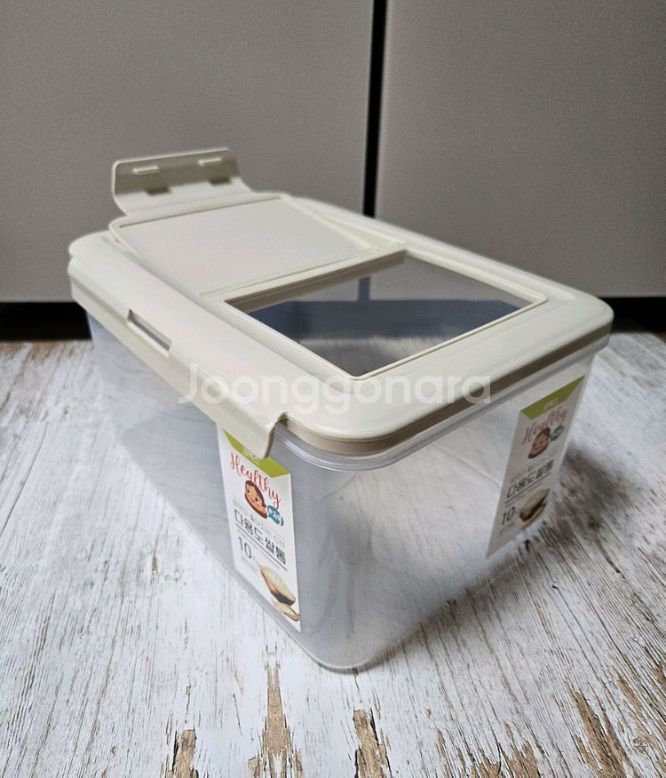 코맥스 10kg 쌀통- 냉장고 안에 넣고 사용 가능해요--4